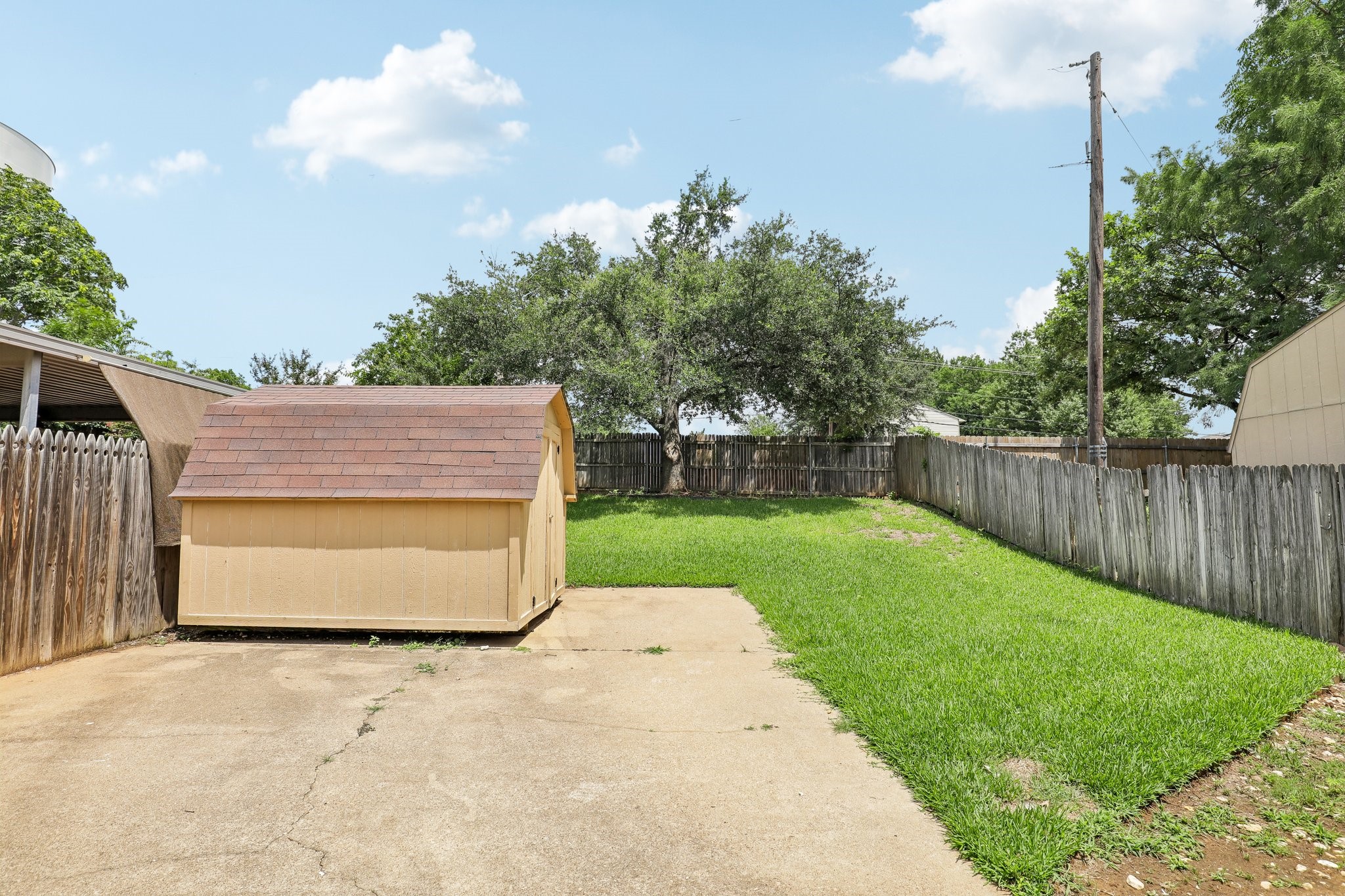 2710 Newkirk Court Euless TX 76039