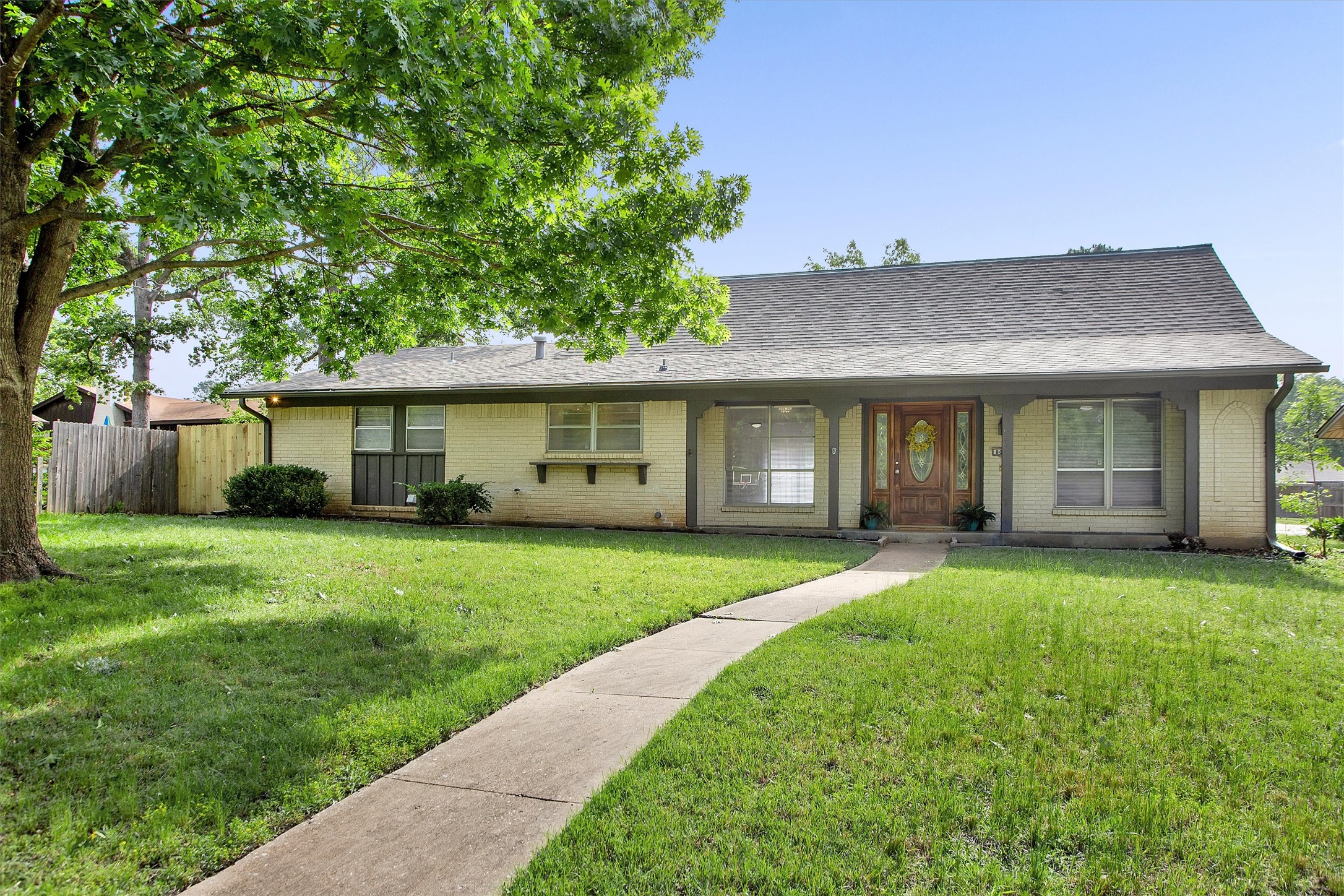 800 Glen Key Street Denison TX 75020