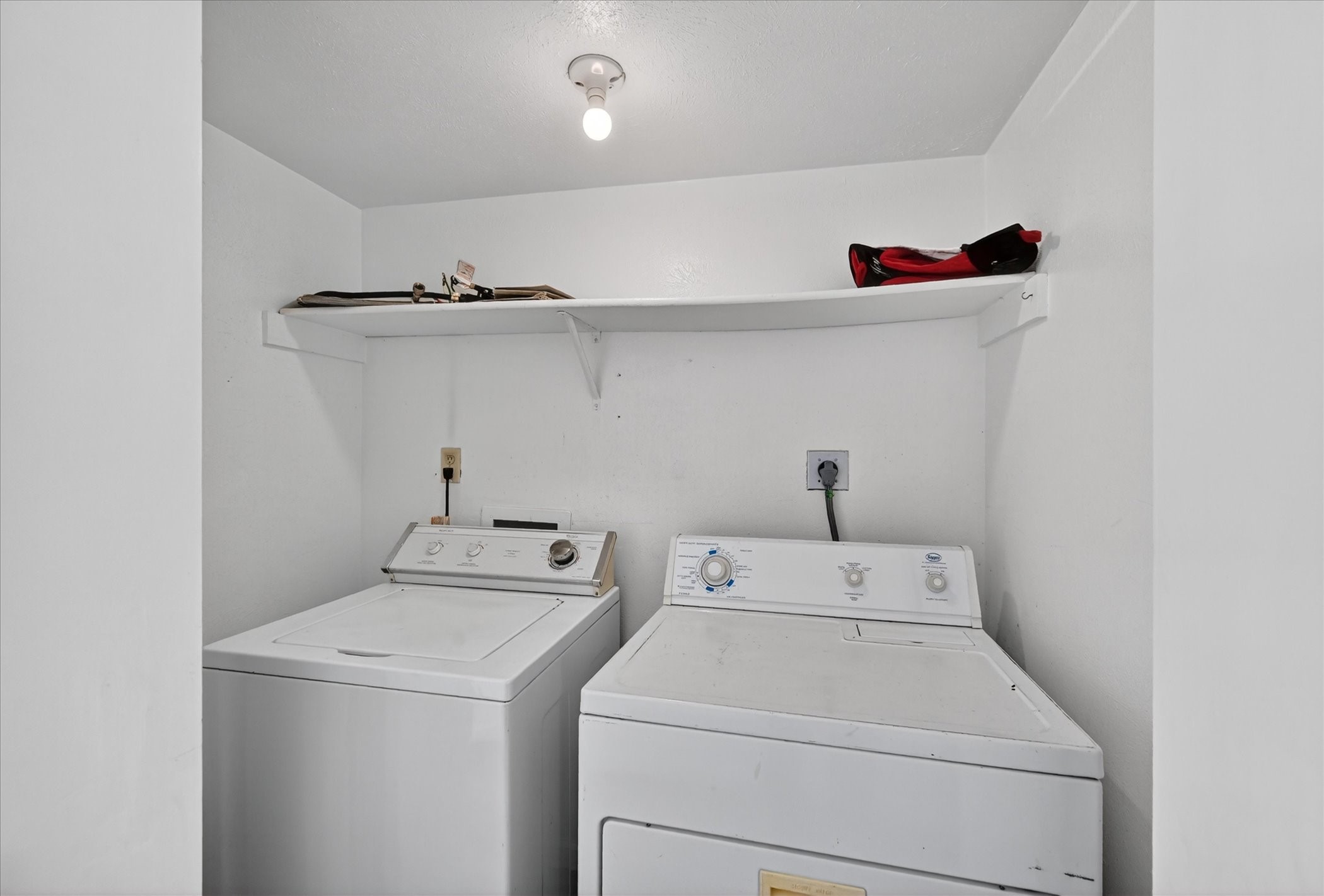 2705 Treeview Drive Arlington TX 76016
