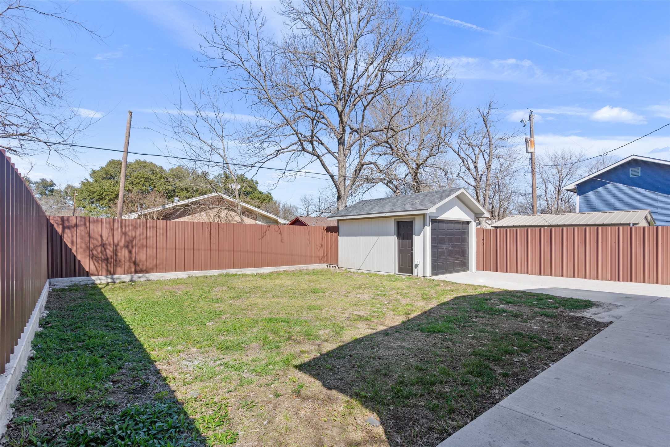 715 E Main Street Mexia TX 76667