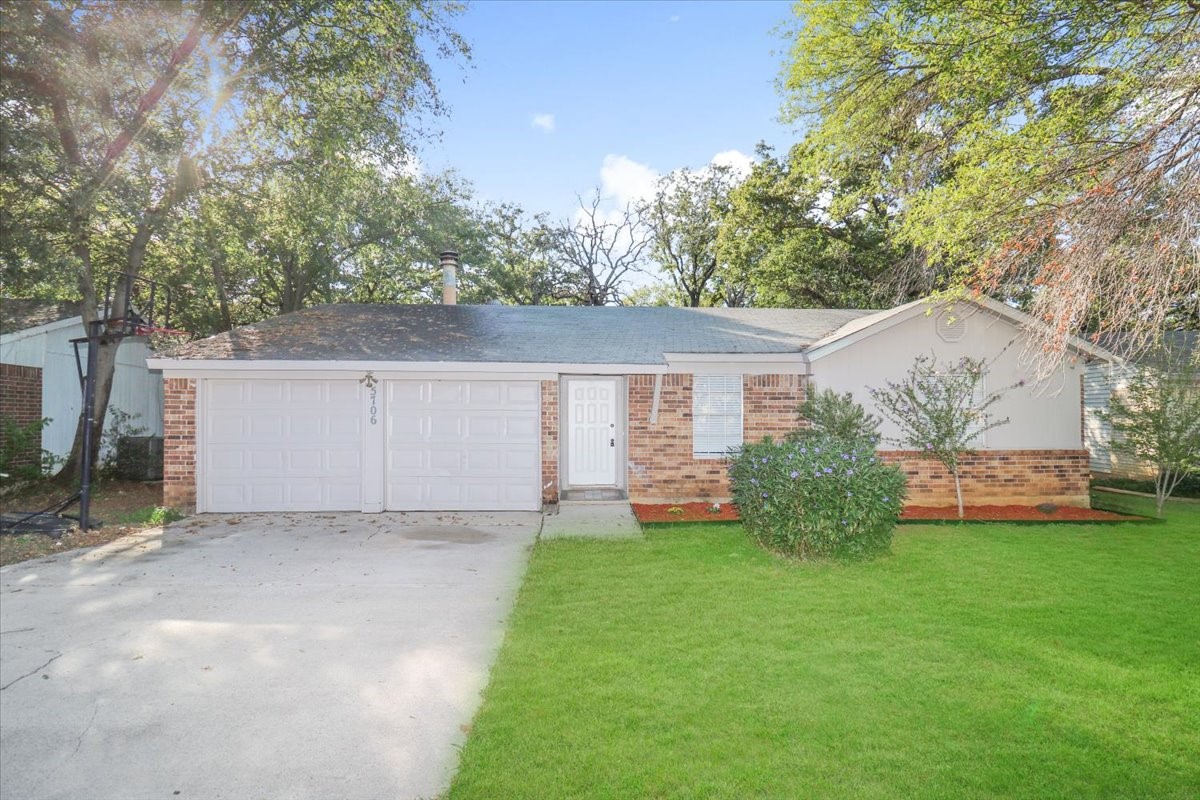 5706 Guildwood Drive Arlington TX 76017