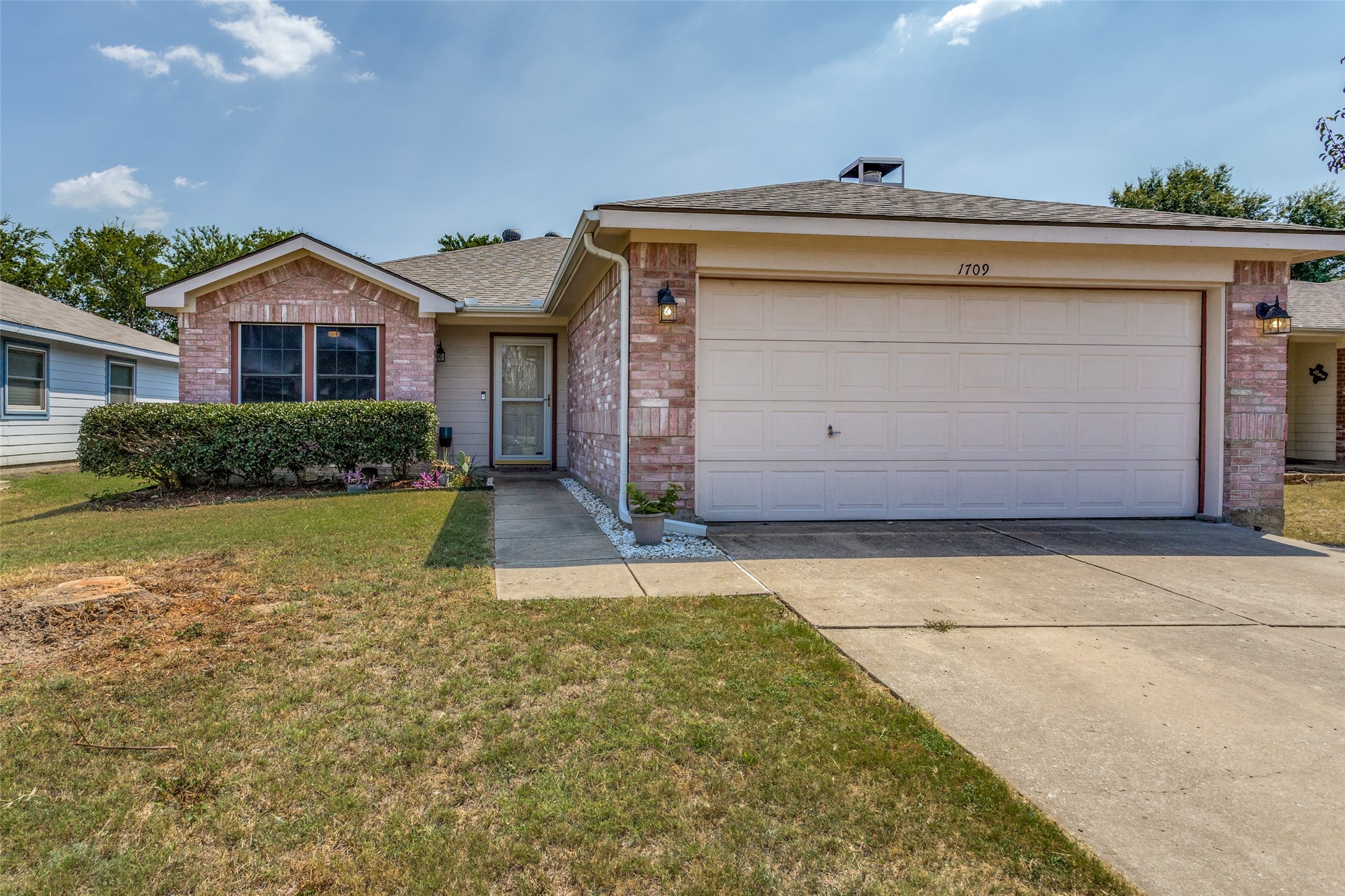 1709 Elm Street Anna TX 75409