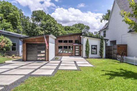 8814 Groveland Drive Dallas TX 75218
