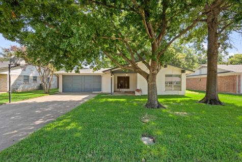 1008 Fayette Drive Euless TX 76039