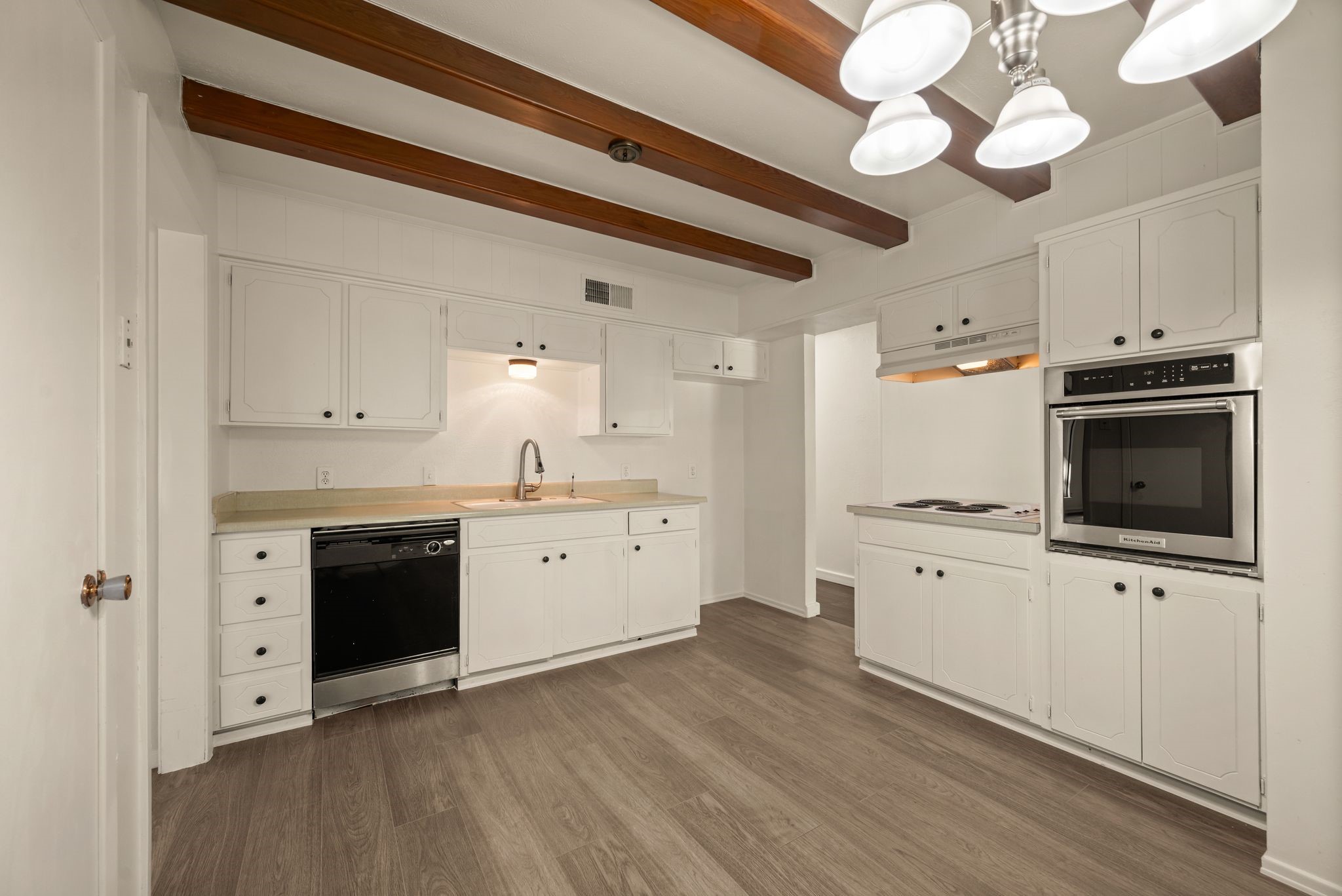 1008 Fayette Drive Euless TX 76039