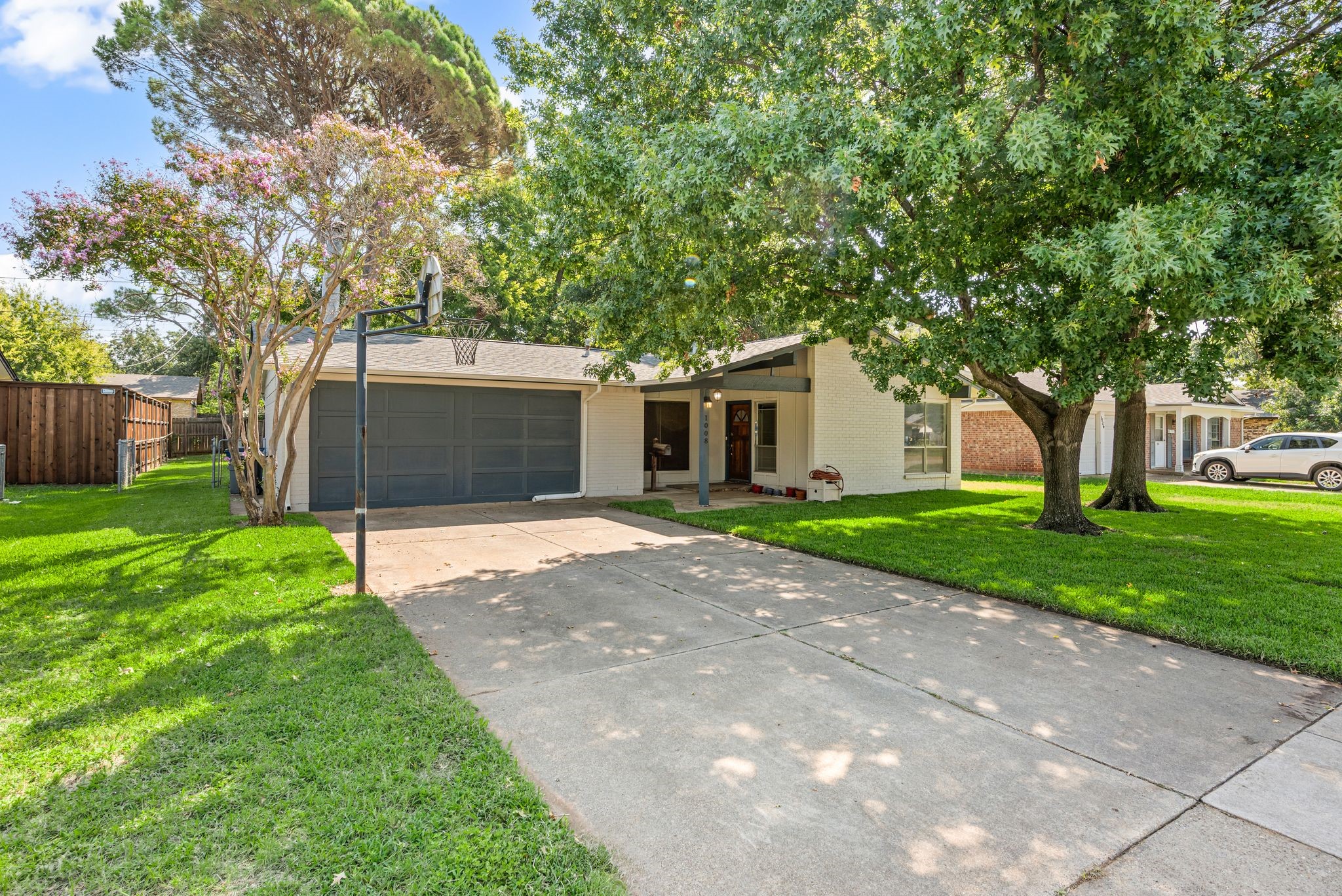 1008 Fayette Drive Euless TX 76039