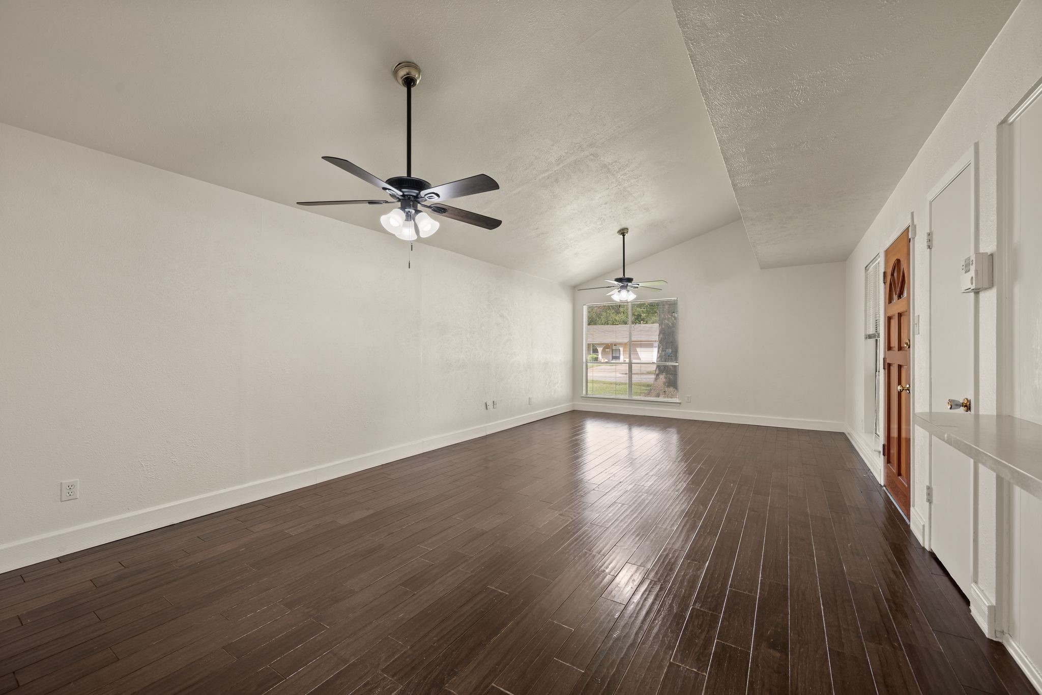 1008 Fayette Drive Euless TX 76039