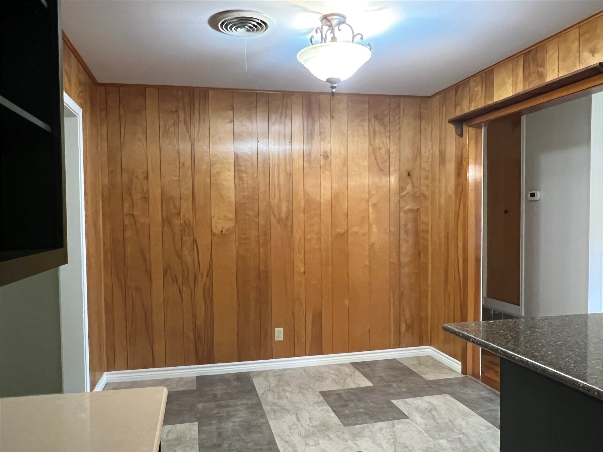 502 W Wichita Henrietta TX 76365