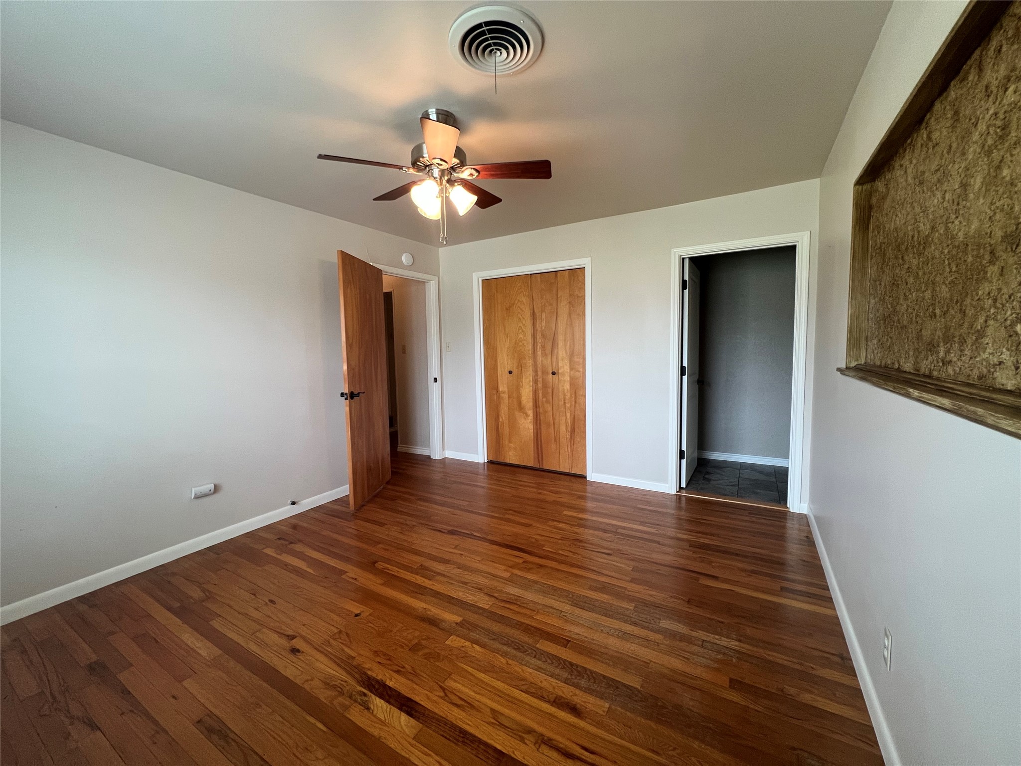 502 W Wichita Henrietta TX 76365