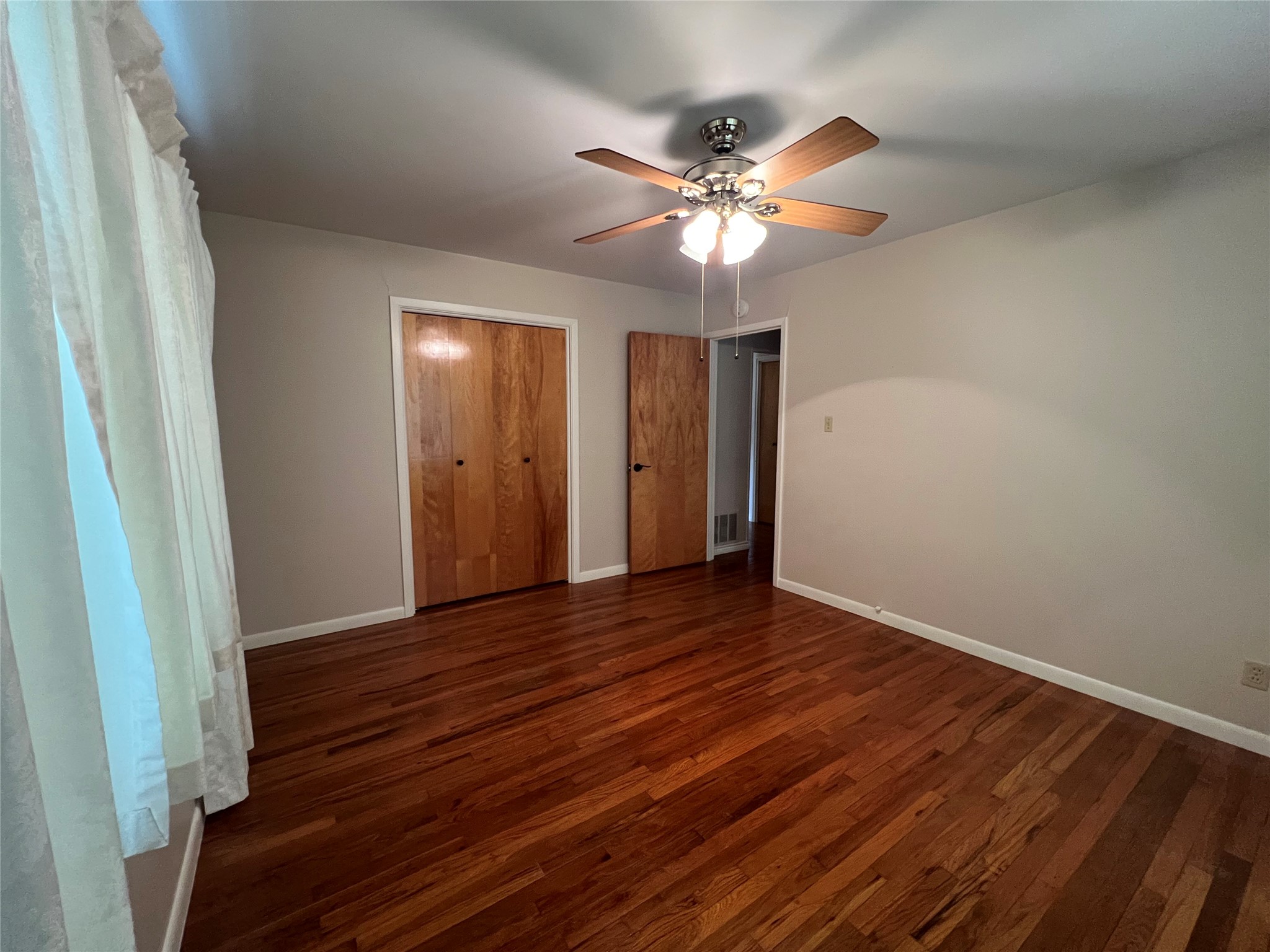 502 W Wichita Henrietta TX 76365