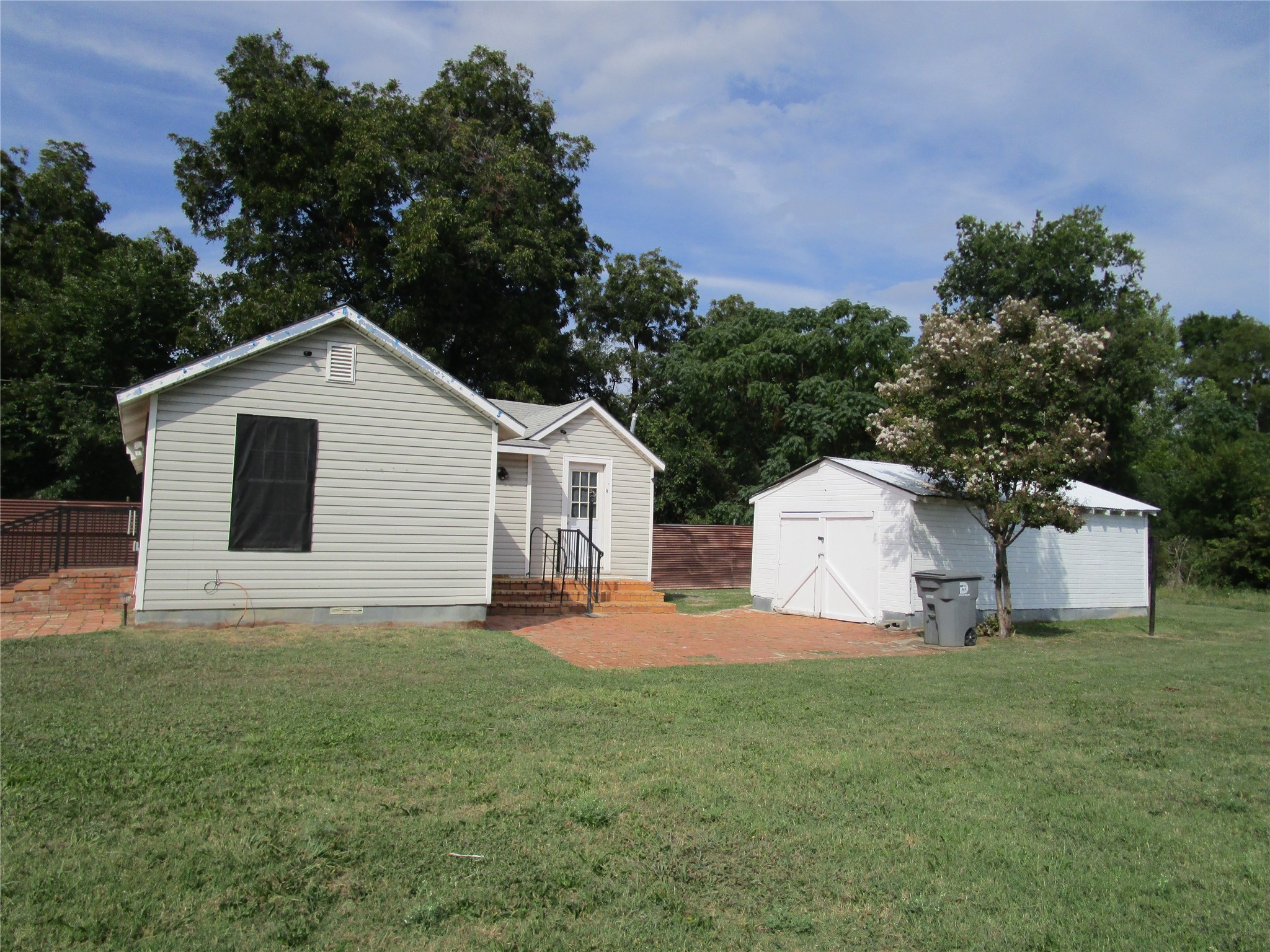 3718 N Westmoreland Road Dallas TX 75212