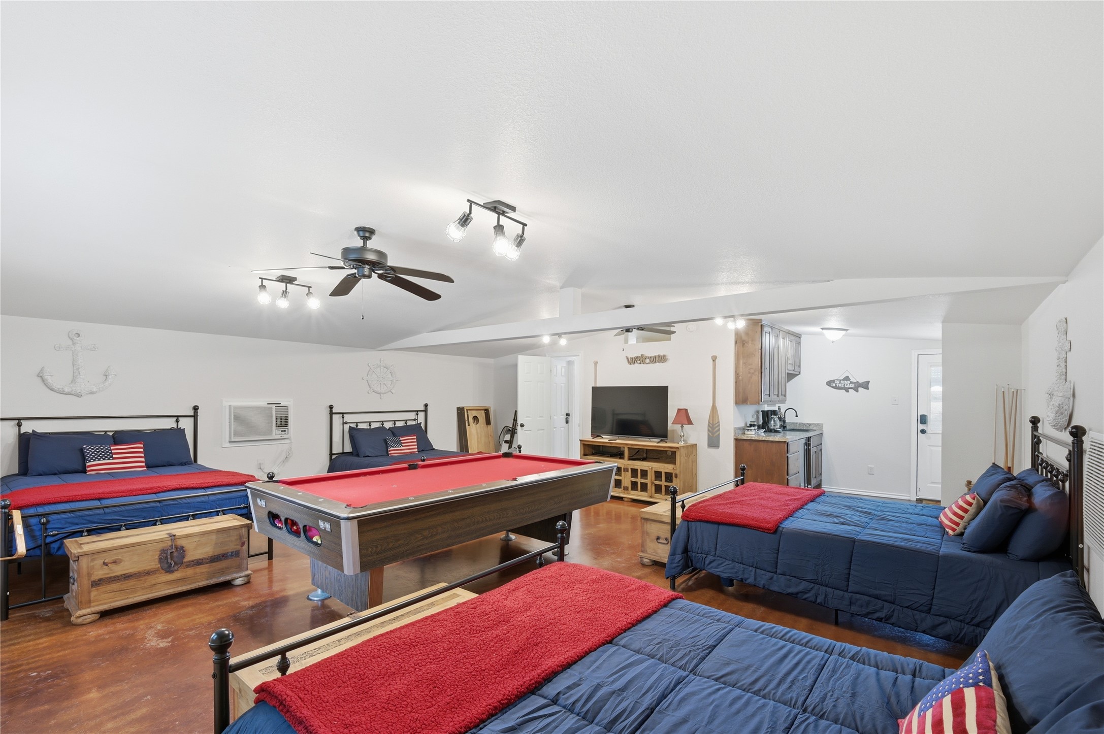 1633 Cedar Crest Loop Graford TX 76449