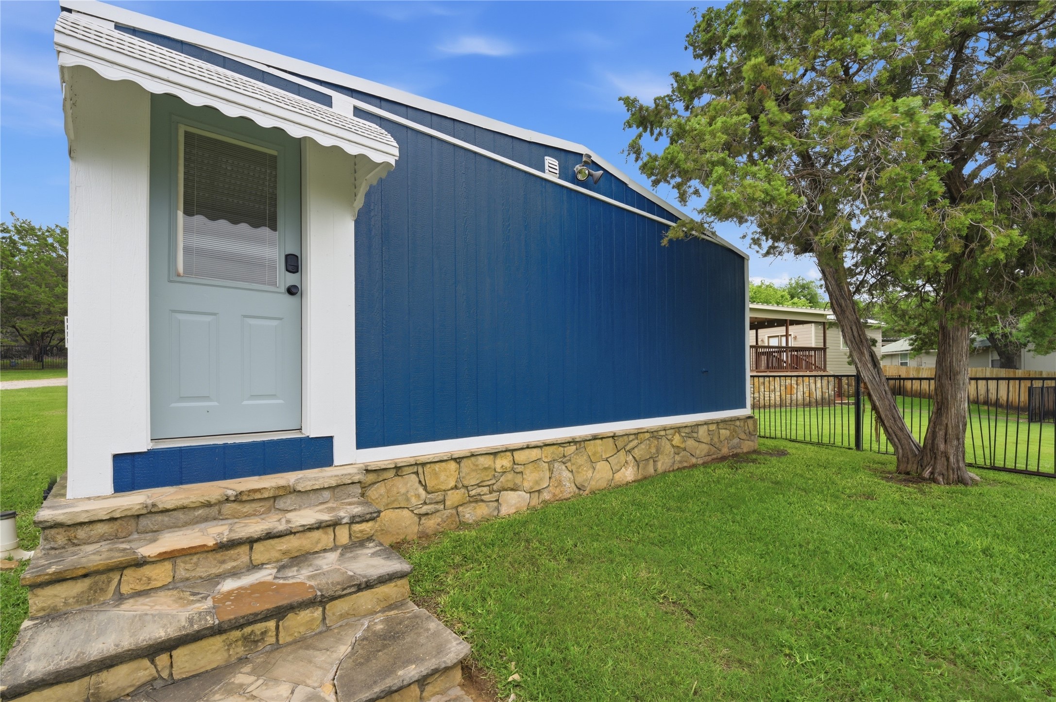 1633 Cedar Crest Loop Graford TX 76449