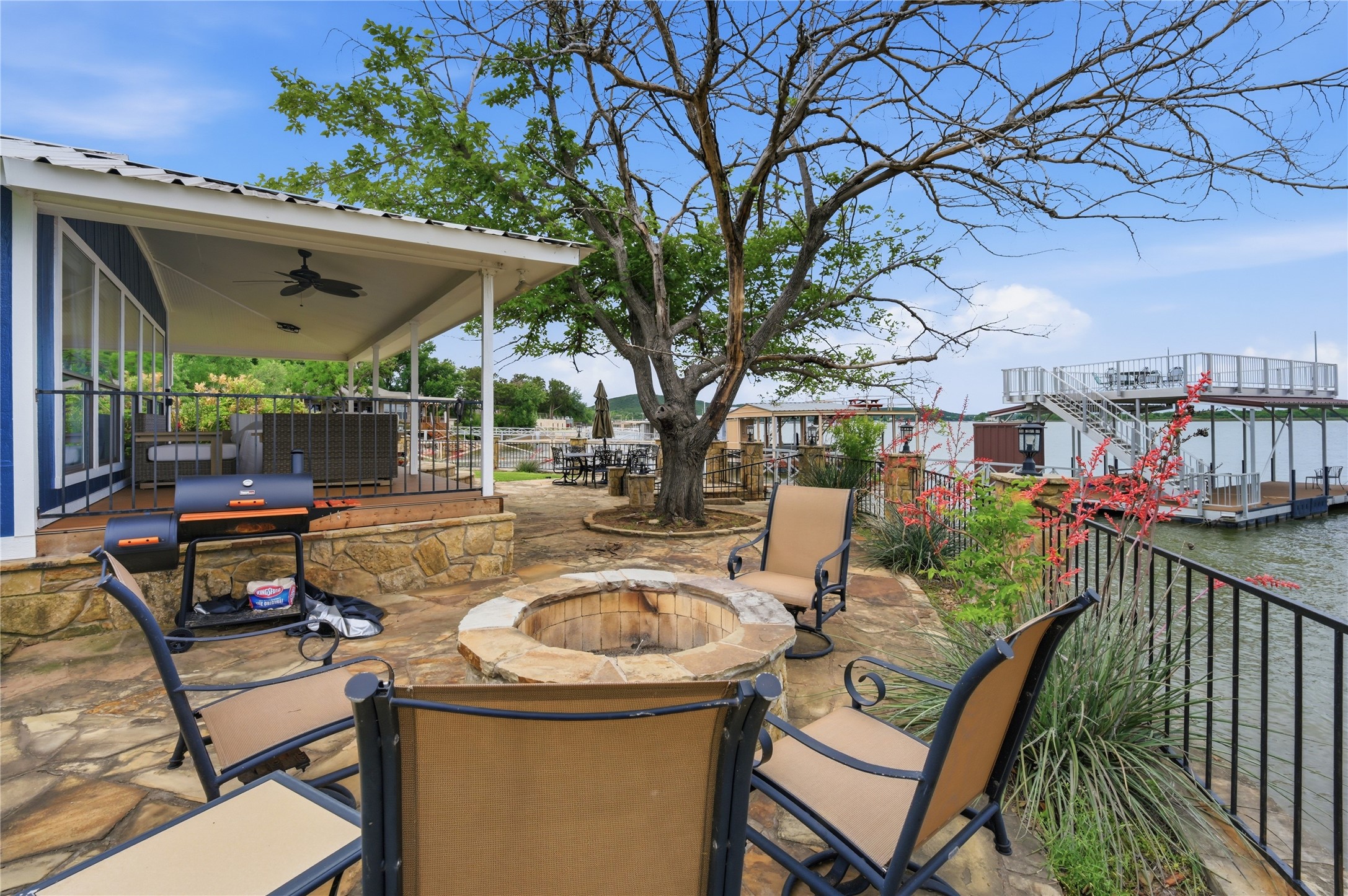1633 Cedar Crest Loop Graford TX 76449