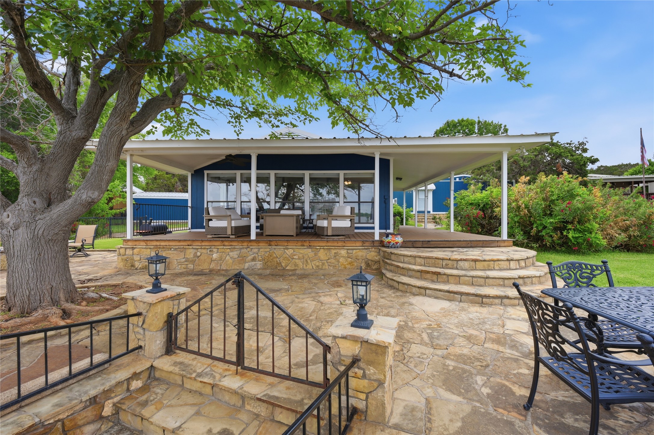 1633 Cedar Crest Loop Graford TX 76449