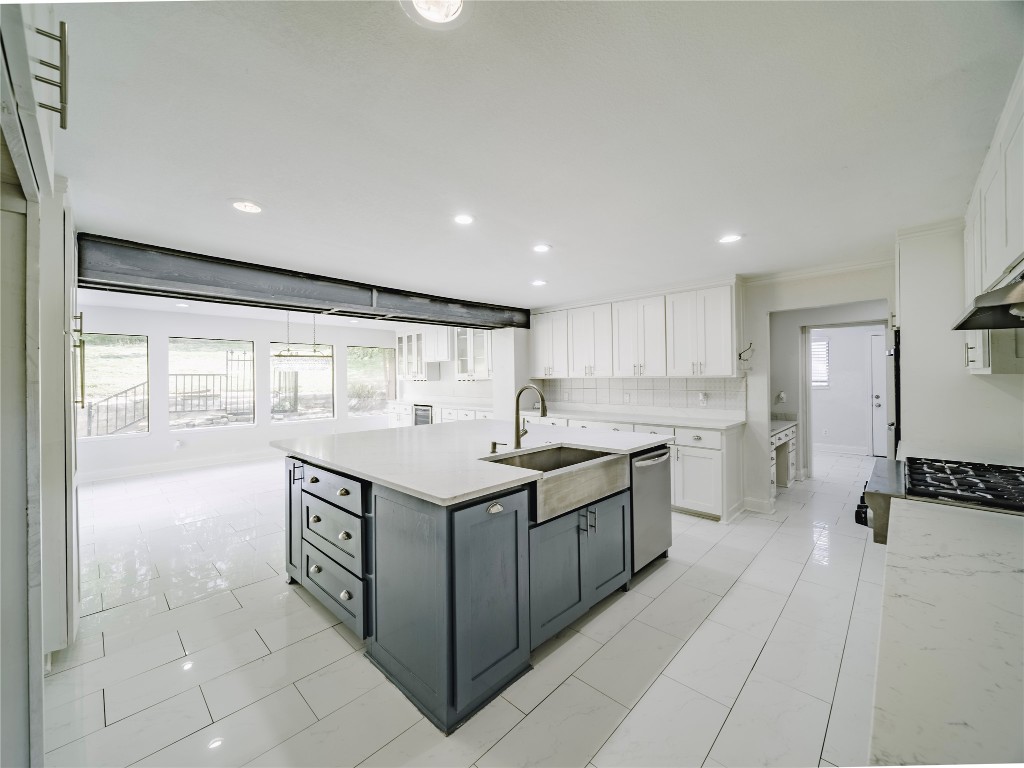 1601 Ems Road W Fort Worth TX 76116