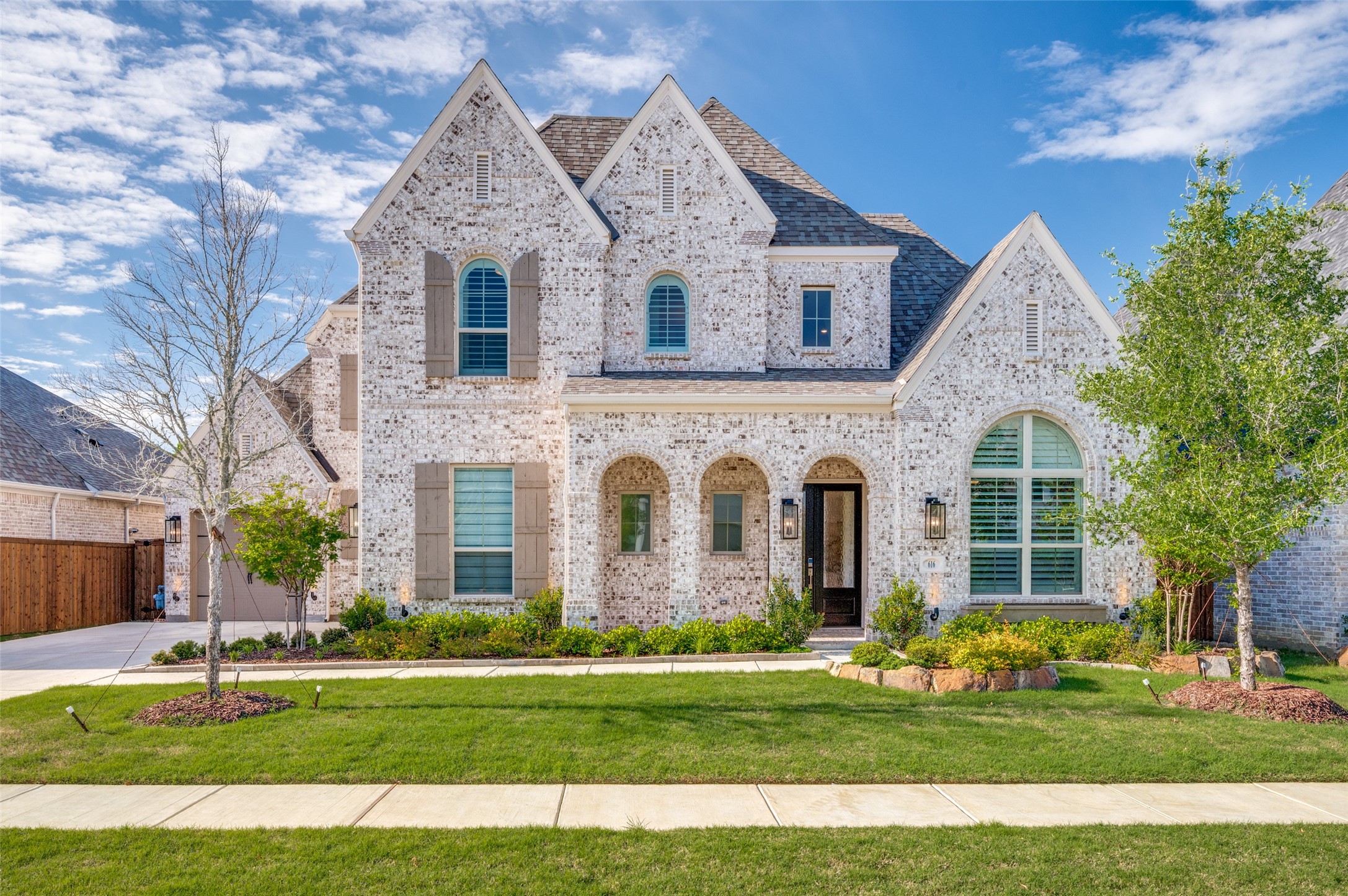 616 Saddle Crest Drive Aubrey TX 76227
