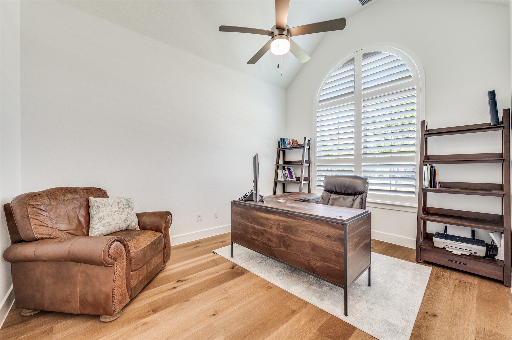 616 Saddle Crest Drive Aubrey TX 76227