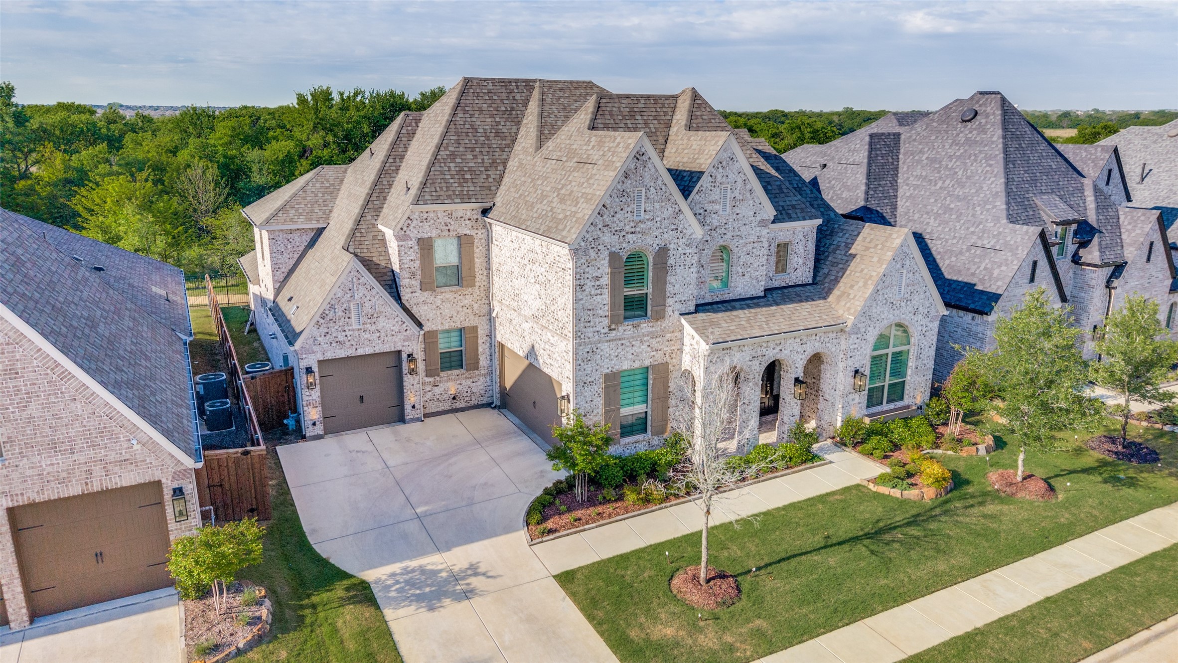 616 Saddle Crest Drive Aubrey TX 76227