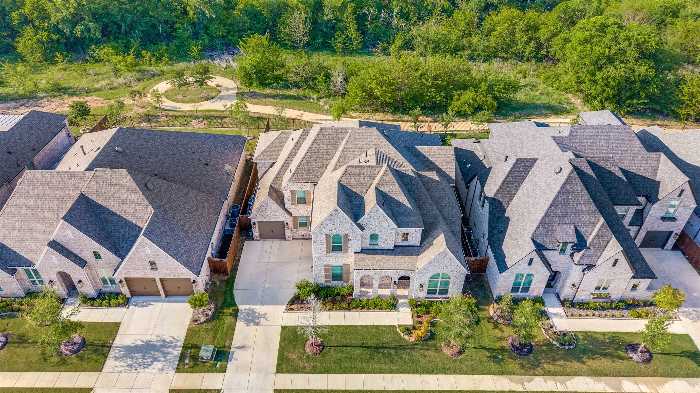 616 Saddle Crest Drive Aubrey TX 76227