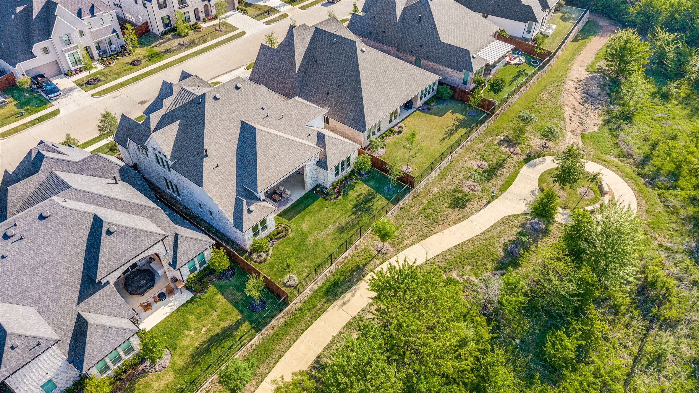 616 Saddle Crest Drive Aubrey TX 76227