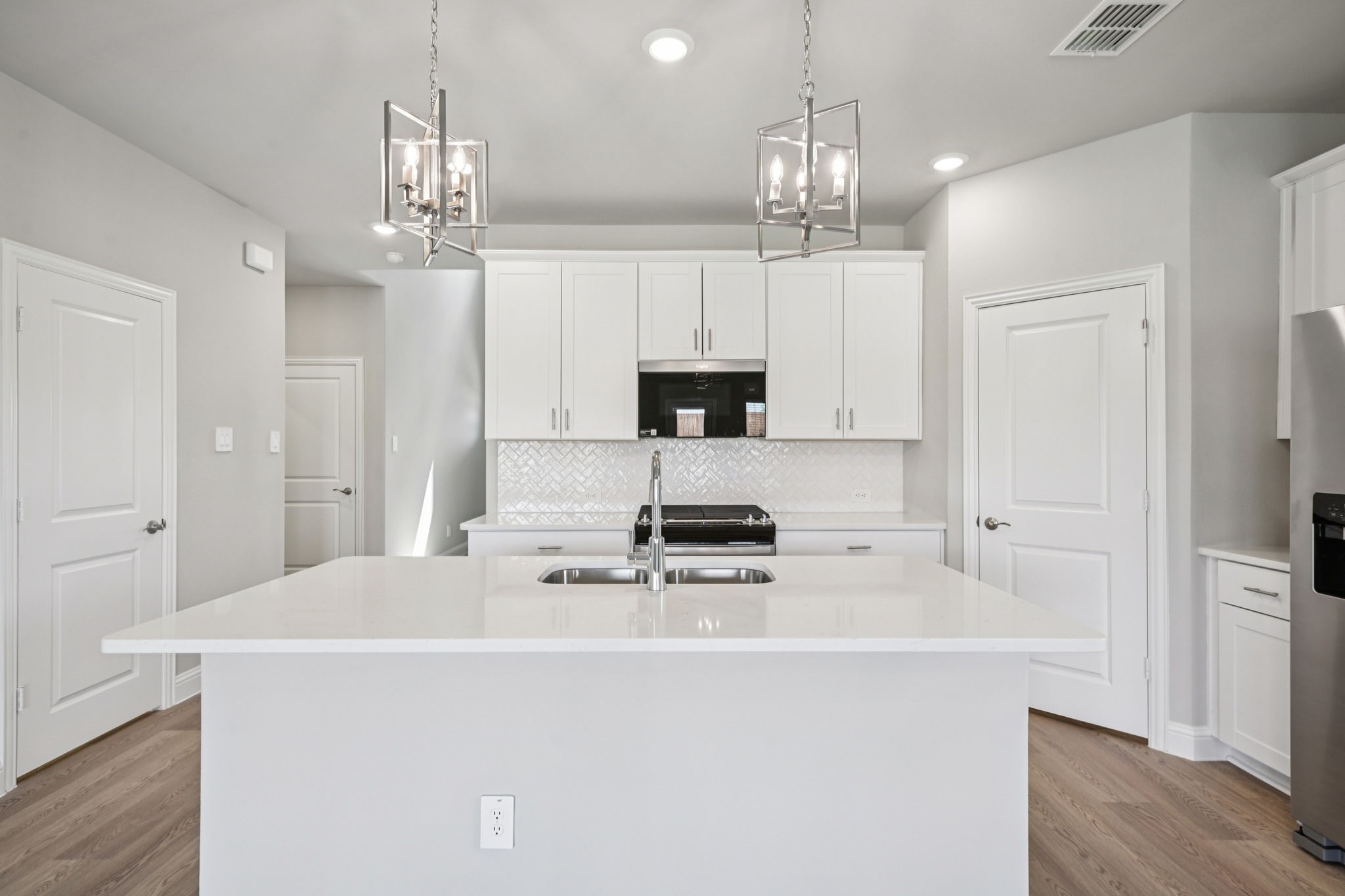 818 London Town Lane Princeton TX 75071