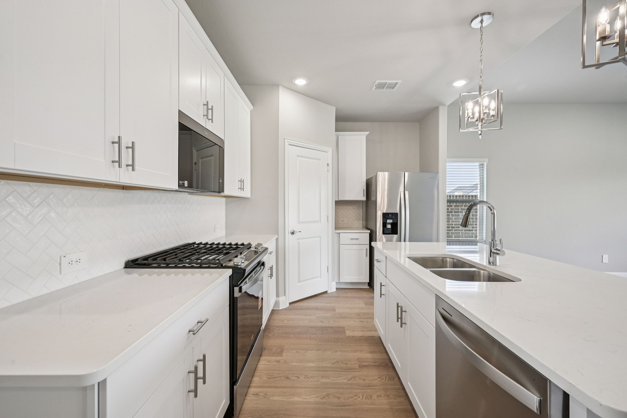 818 London Town Lane Princeton TX 75071