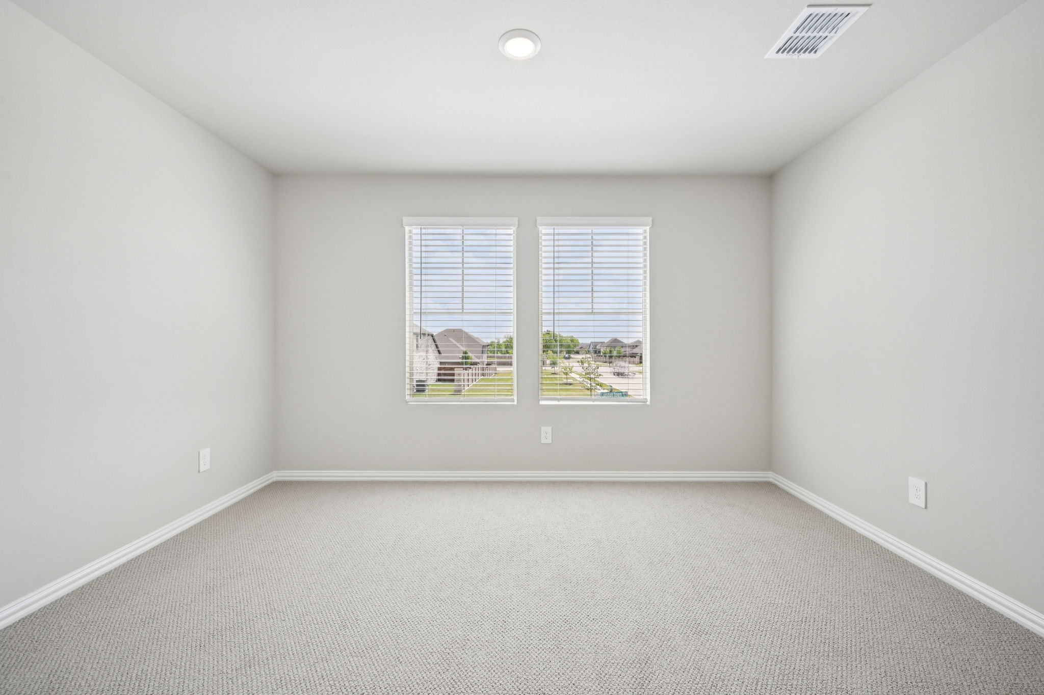 818 London Town Lane Princeton TX 75071