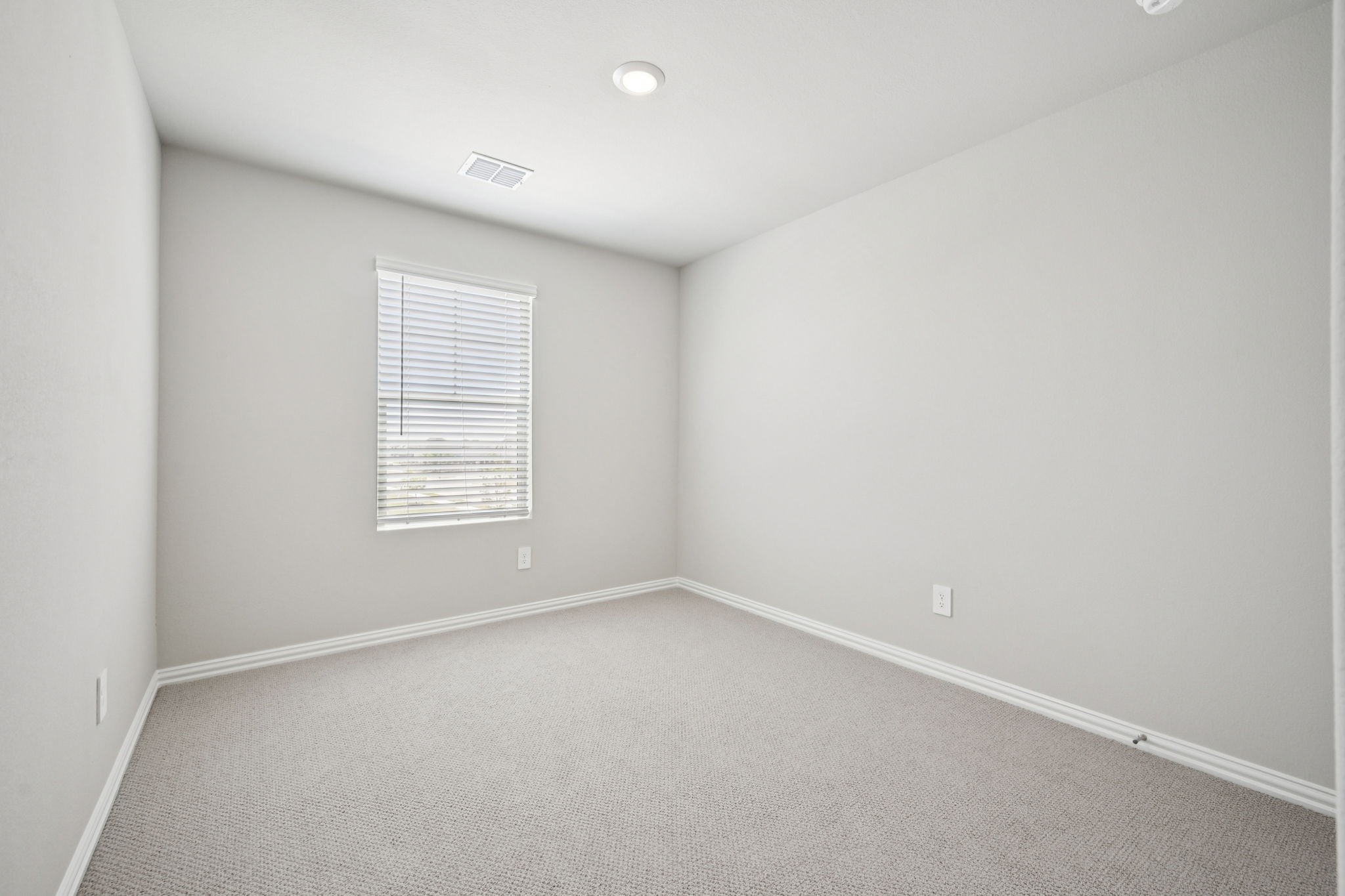 818 London Town Lane Princeton TX 75071