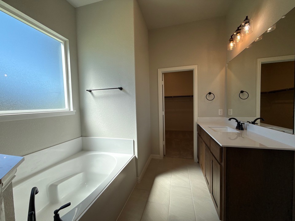 160 Oak Grove Way Springtown TX 76082