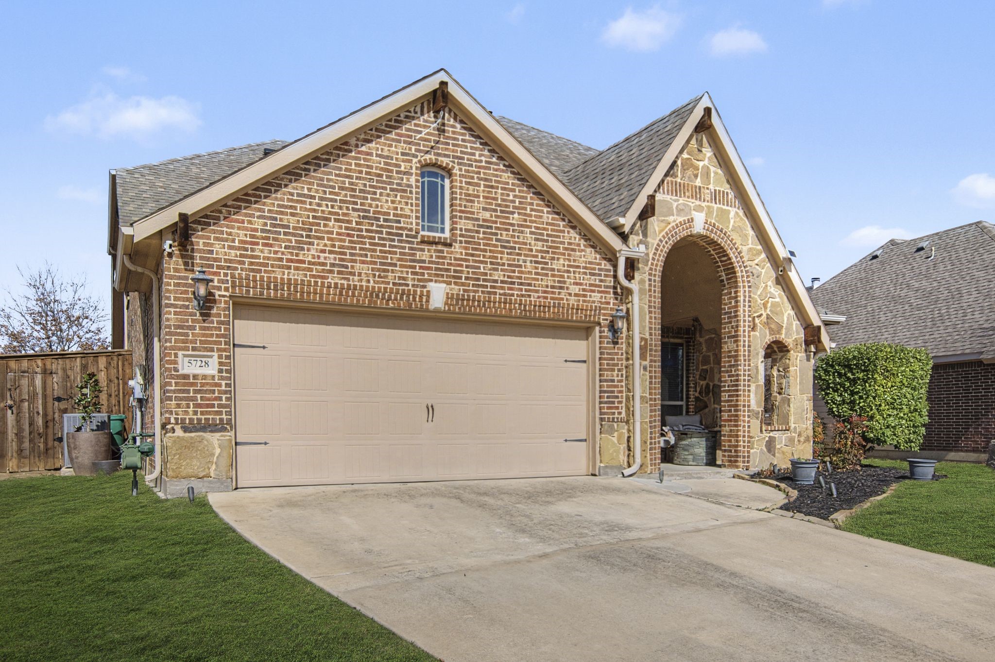 5728 Brookside Drive Denton TX 76226