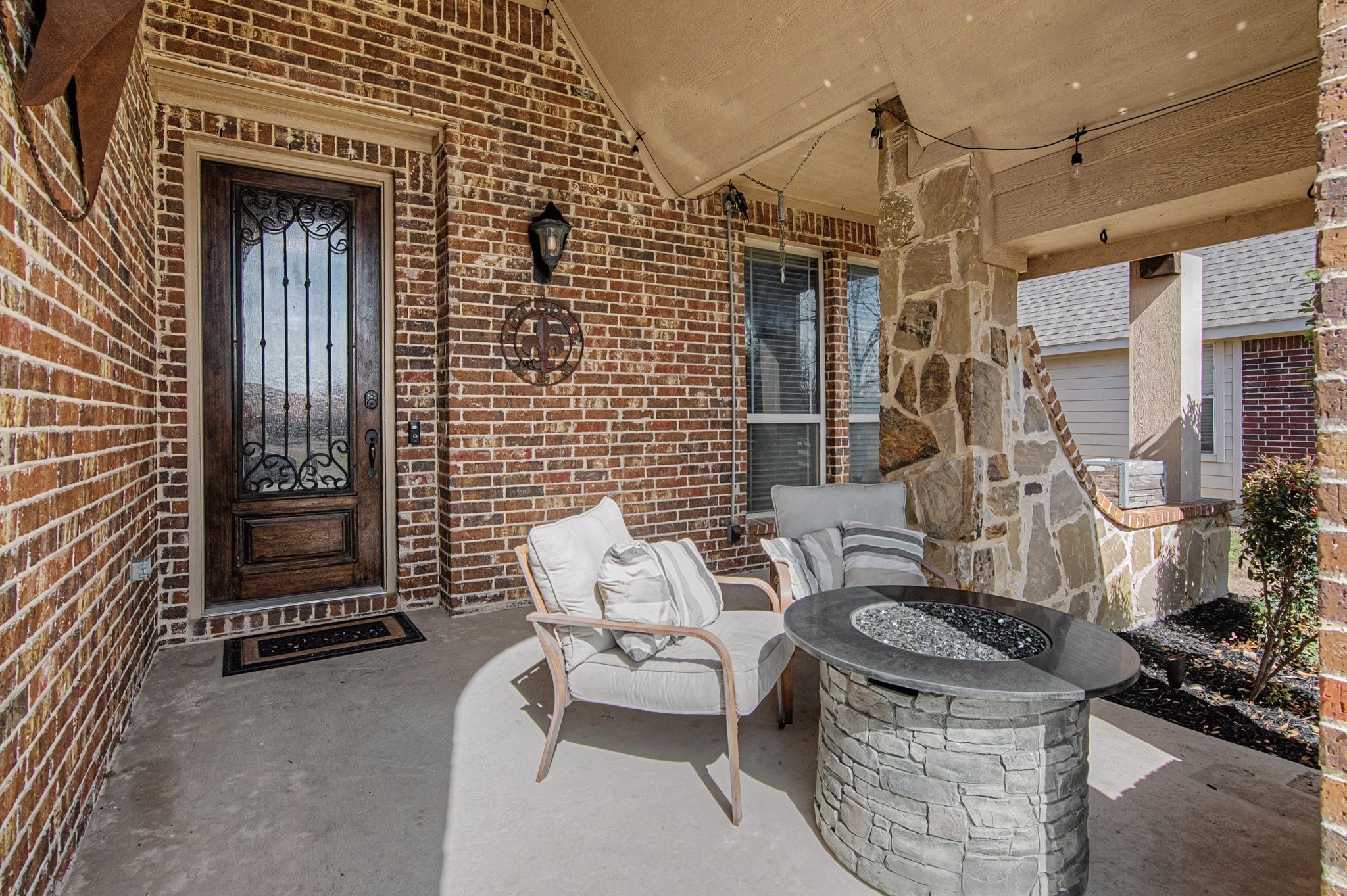 5728 Brookside Drive Denton TX 76226