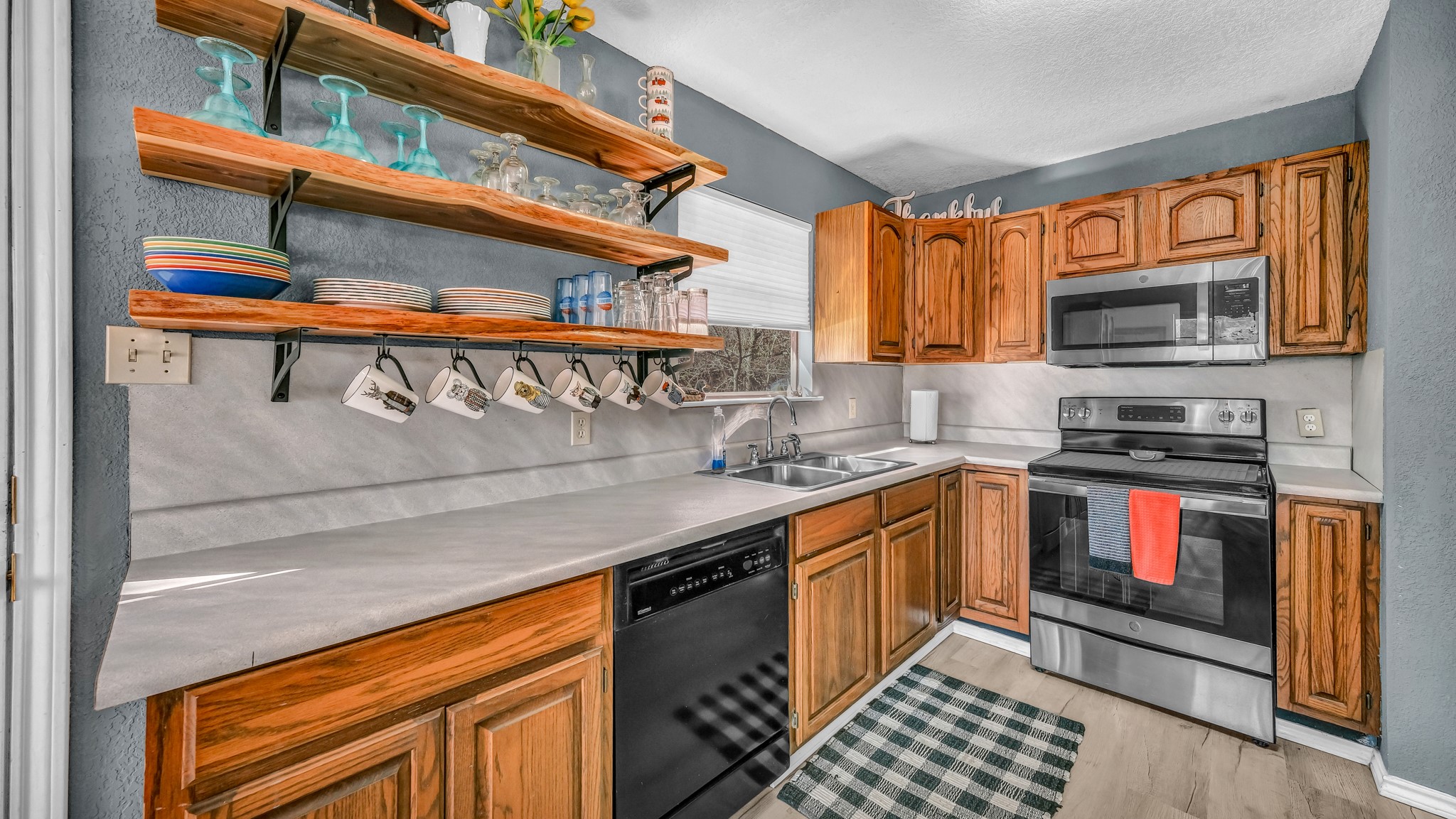 2416 S Lakeview Drive Gordon TX 76453
