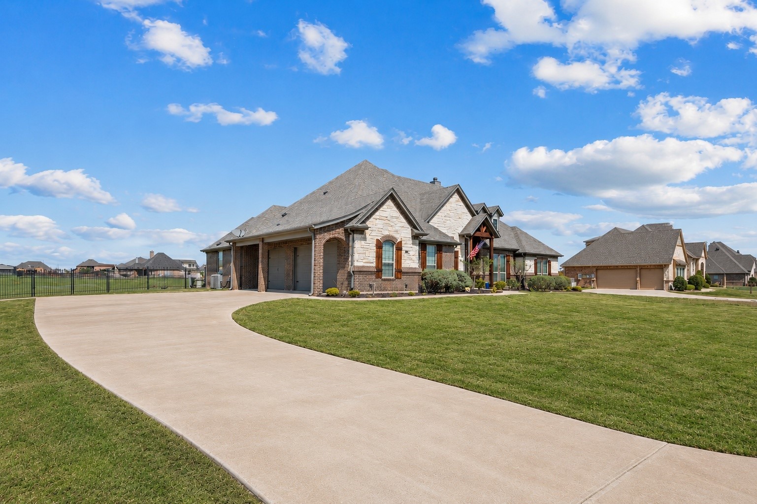13420 Moorhouse Way Justin TX 76247