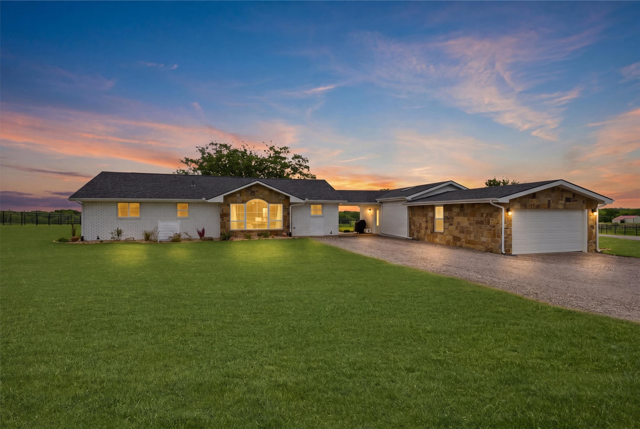 1643 Roland Road Whitesboro TX 76273