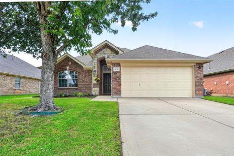1347 Lake Forest Drive Grand Prairie TX 75052