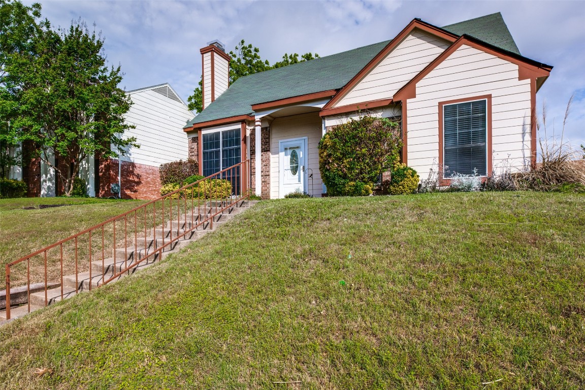 2213 Villawood Lane Garland TX 75040