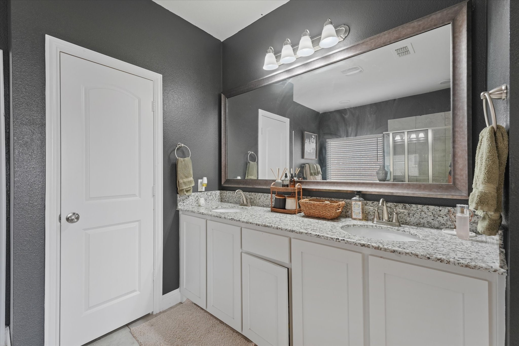 3725 Ranchers Ridge Krum TX 76249