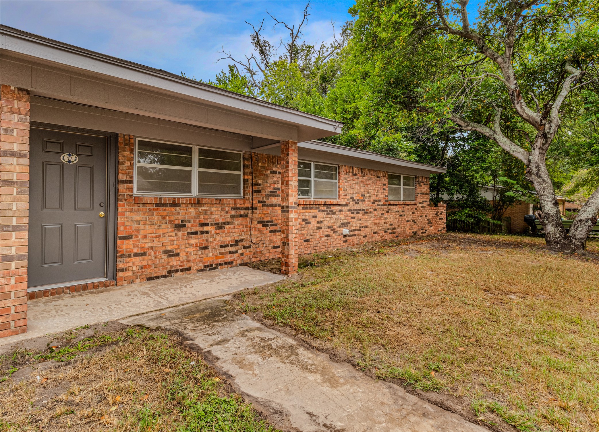 713 Ruth Street Athens TX 75751