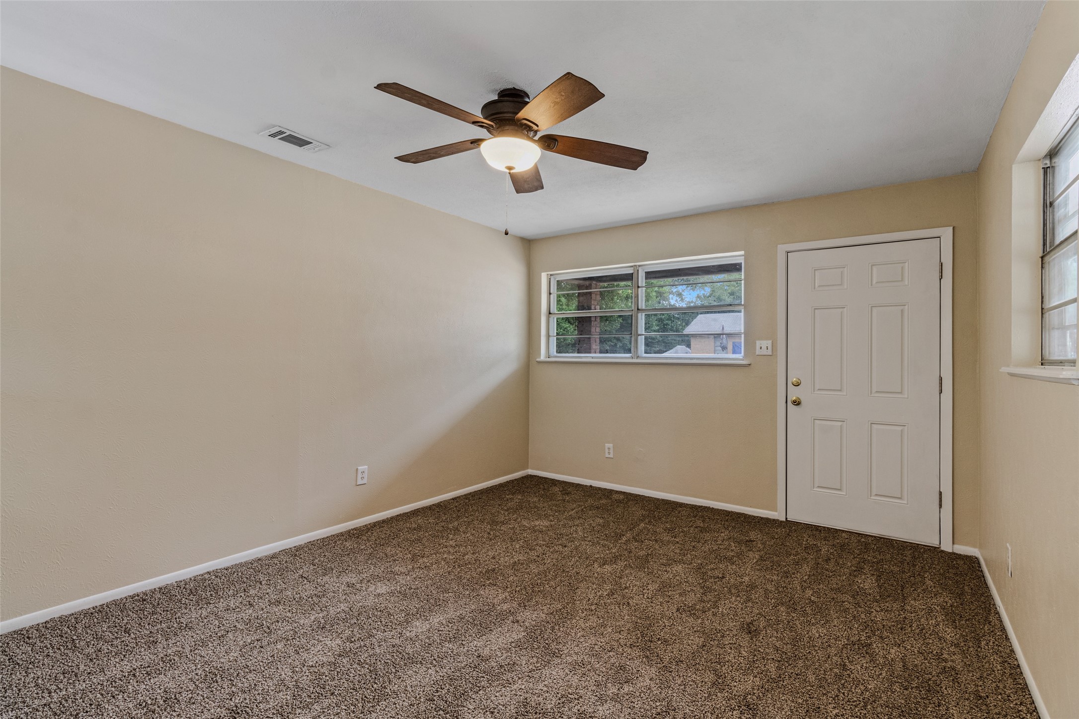 713 Ruth Street Athens TX 75751