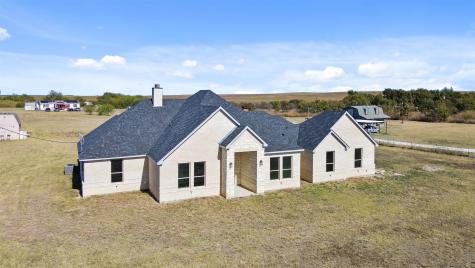 6916 Sky Road Joshua TX 76058
