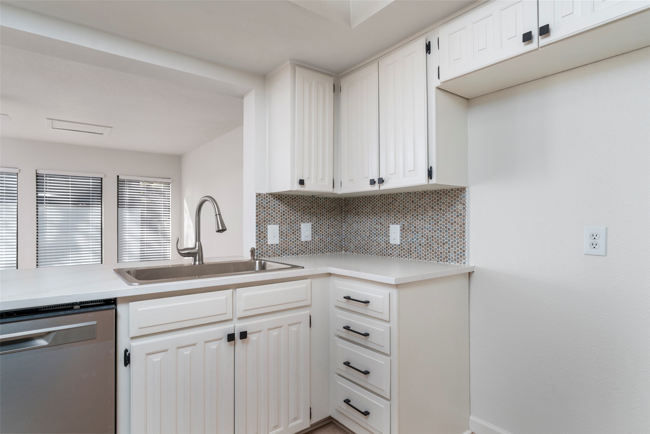 3915 Firethorn Drive Arlington TX 76017