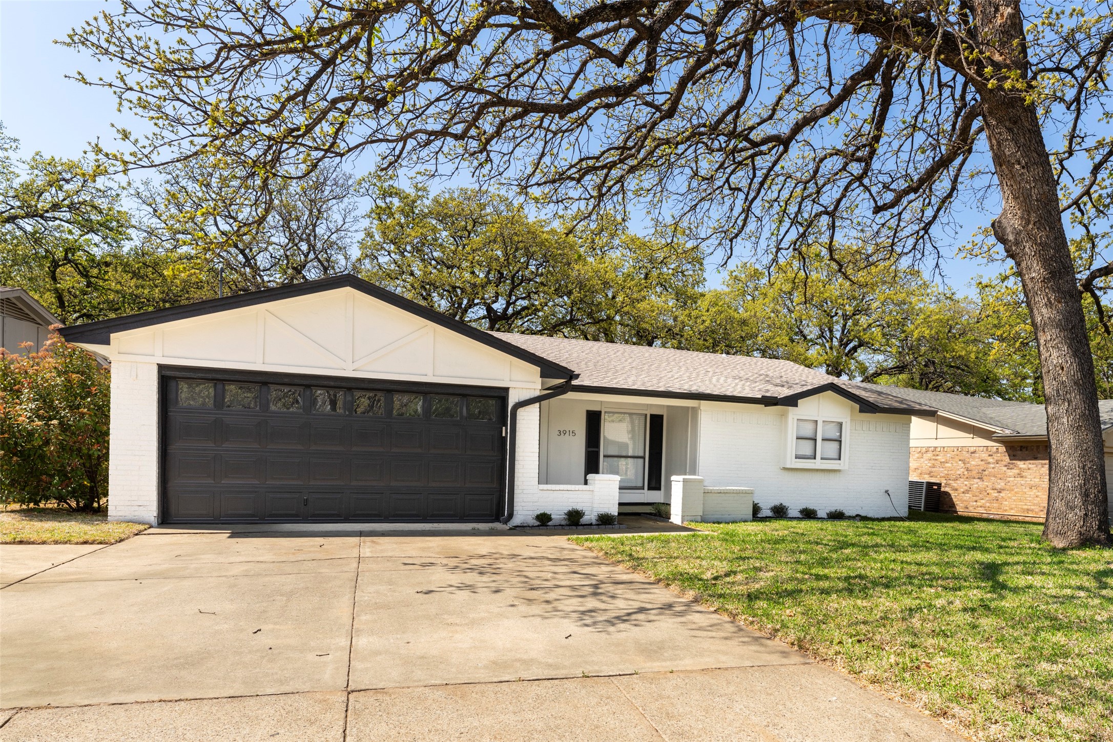 3915 Firethorn Drive Arlington TX 76017