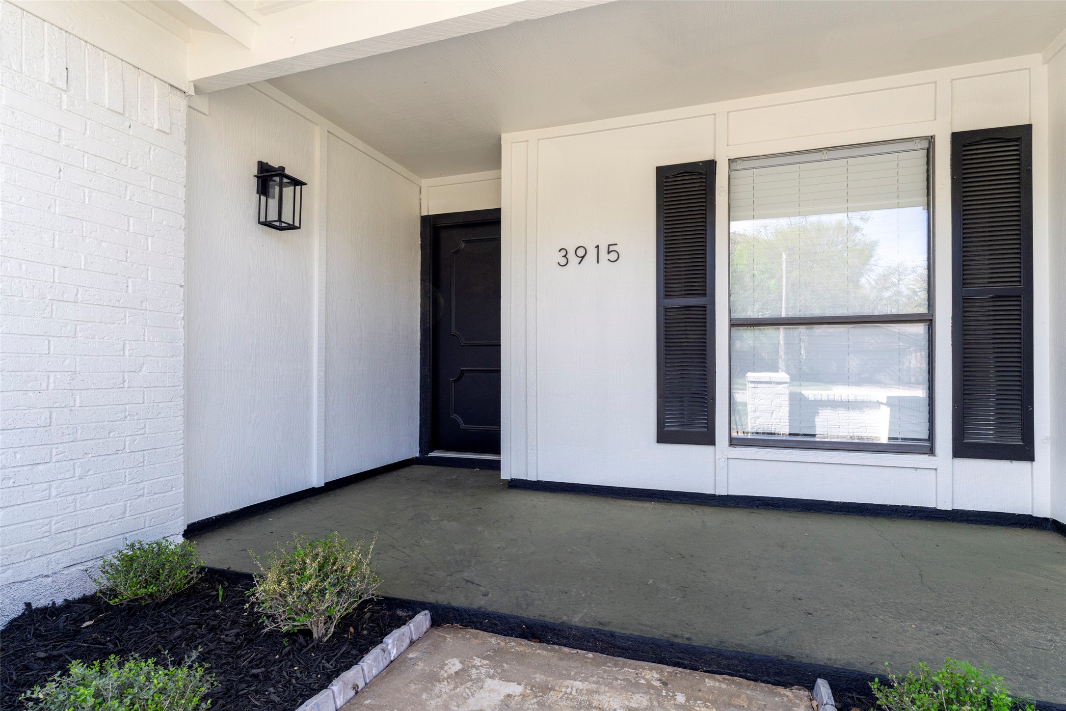 3915 Firethorn Drive Arlington TX 76017