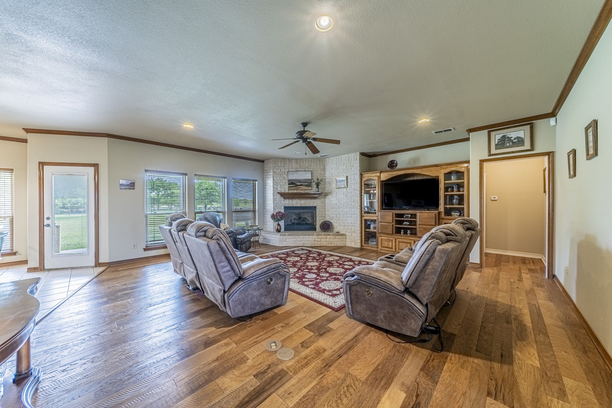 1502 N Fm 113 Weatherford TX 76088