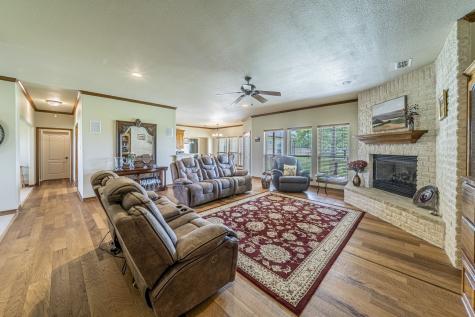 1502 N Fm 113 Weatherford TX 76088