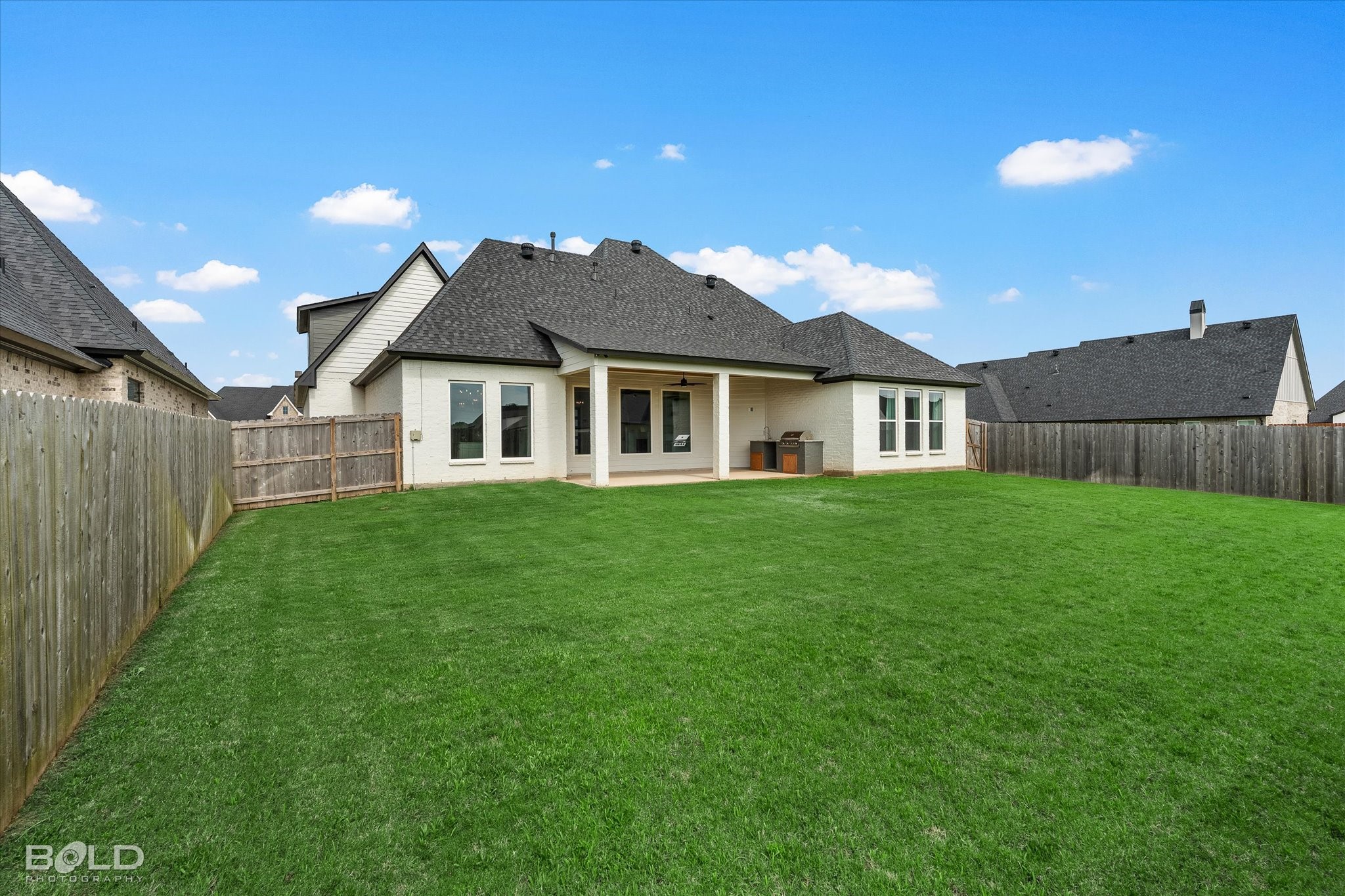 586 Corinth Circle Bossier City LA 71111