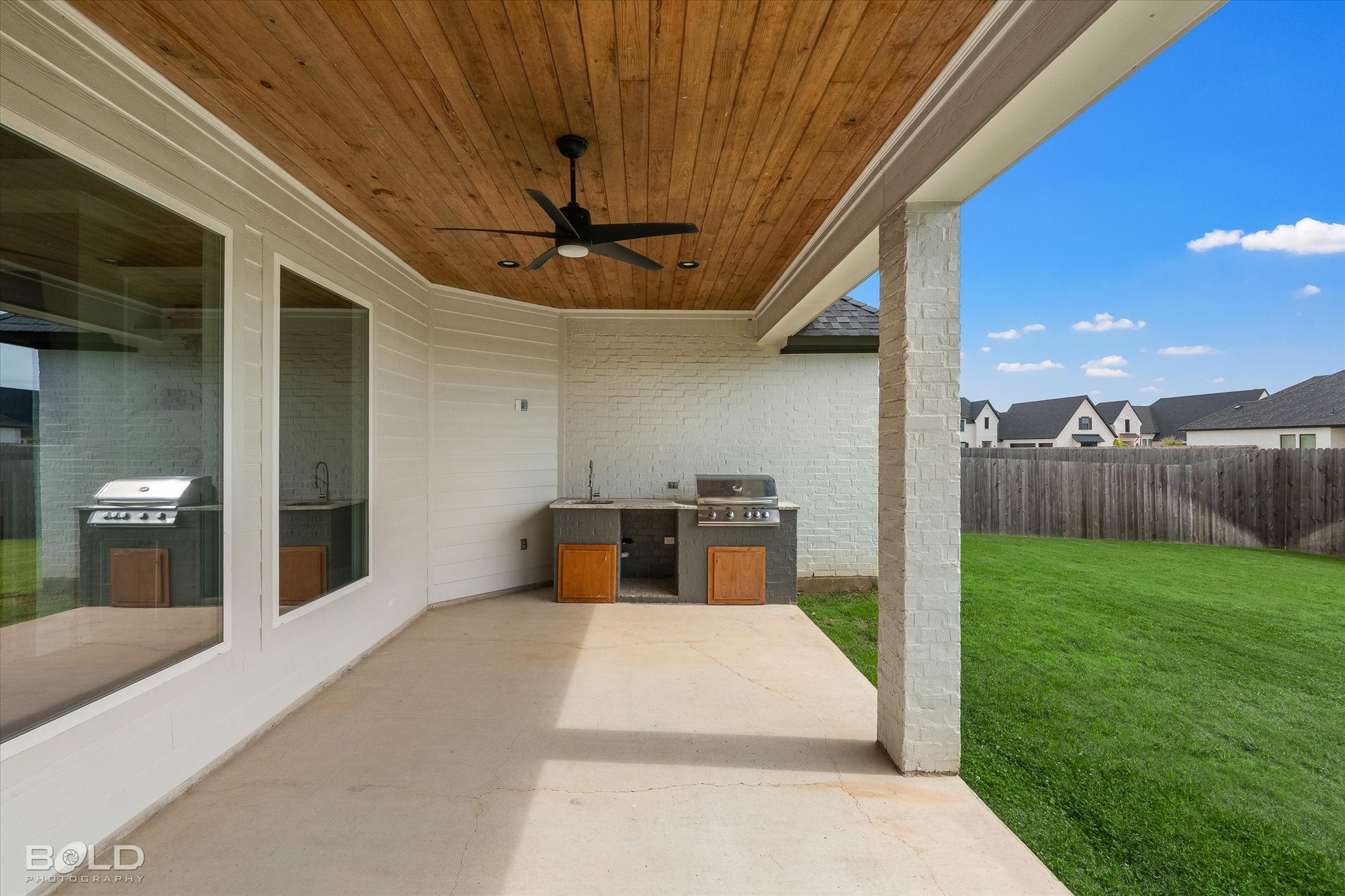 586 Corinth Circle Bossier City LA 71111