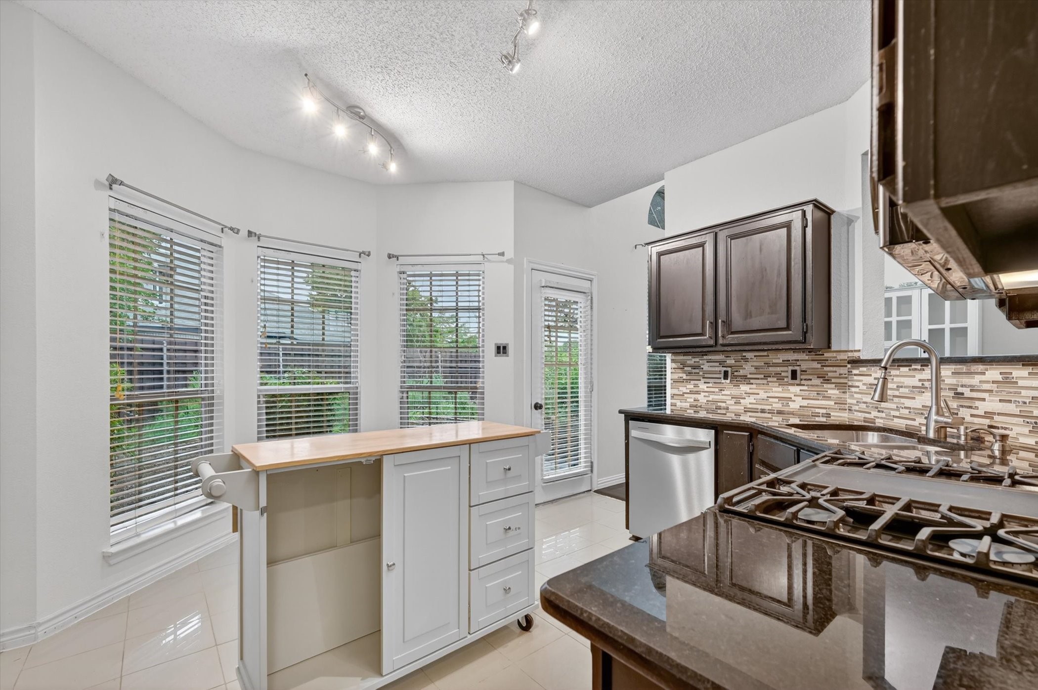 820 Wynnpage Lane Plano TX 75075