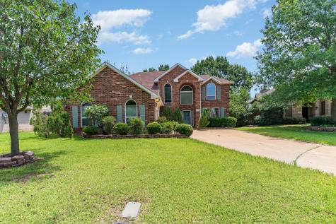 1905 Pavia Court Arlington TX 76006